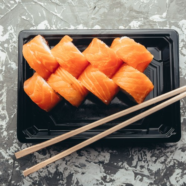 Spicy Salmon Roll.